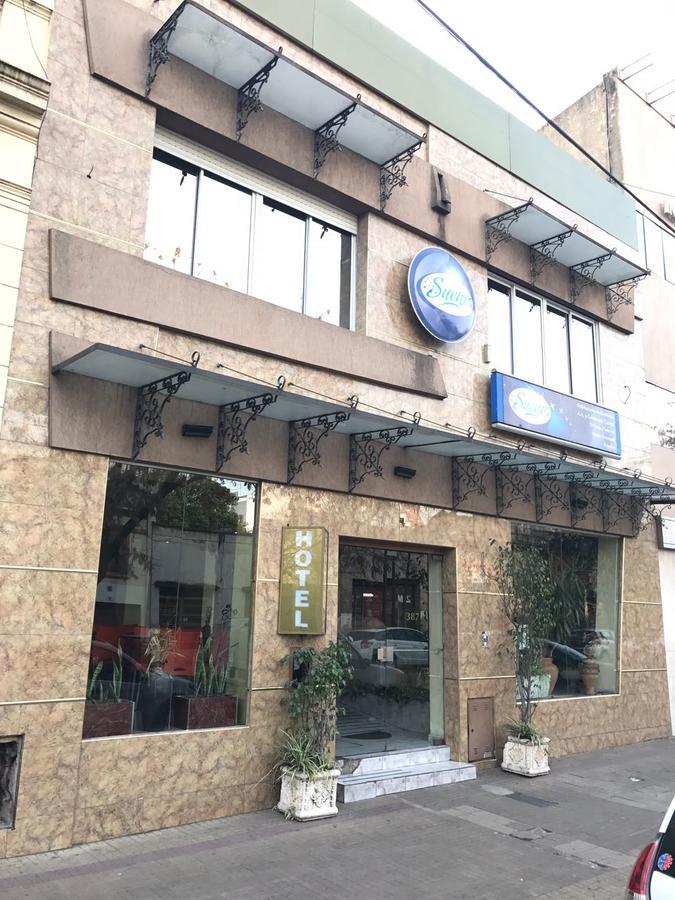 לה פלאטה Hotel Suenos מראה חיצוני תמונה