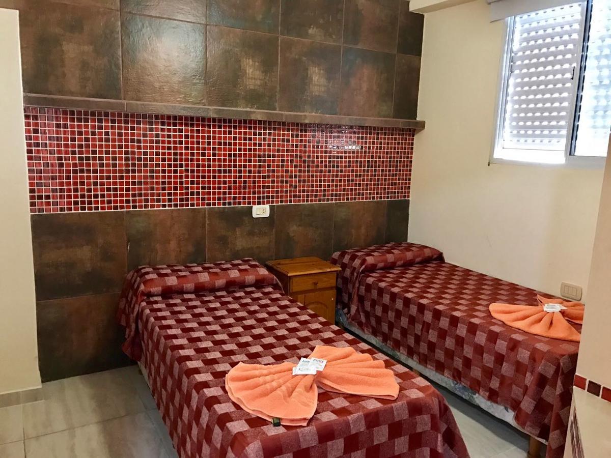 לה פלאטה Hotel Suenos מראה חיצוני תמונה