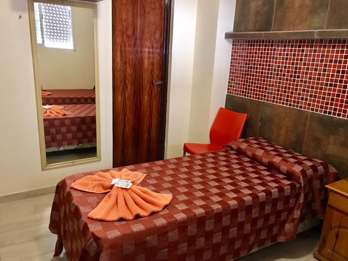 לה פלאטה Hotel Suenos מראה חיצוני תמונה