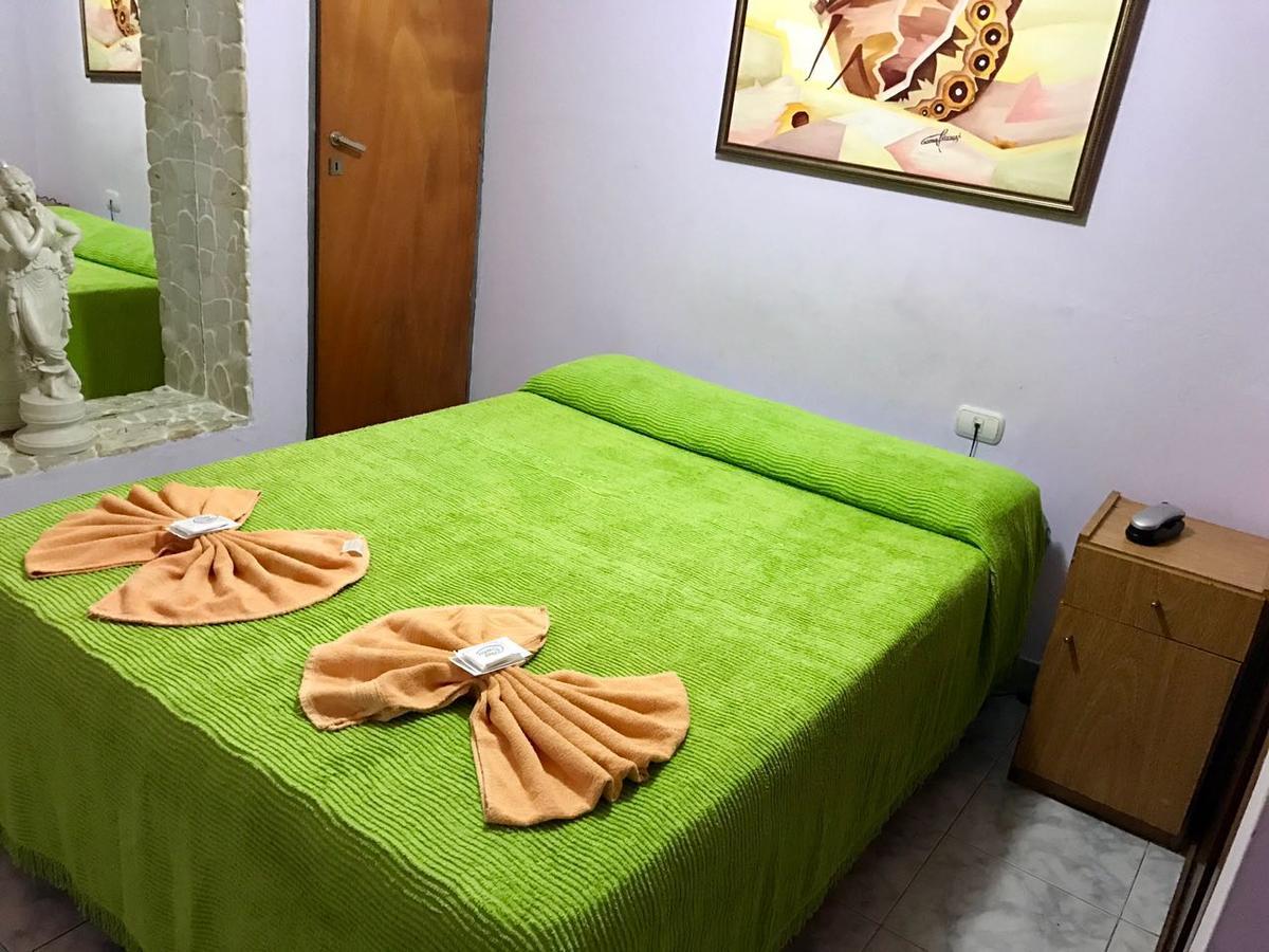 לה פלאטה Hotel Suenos מראה חיצוני תמונה